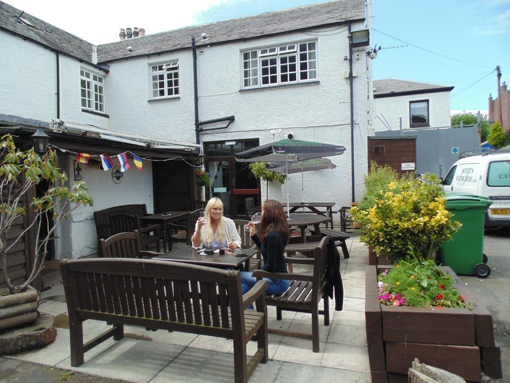 Cedar Inn Edimburgo Esterno foto